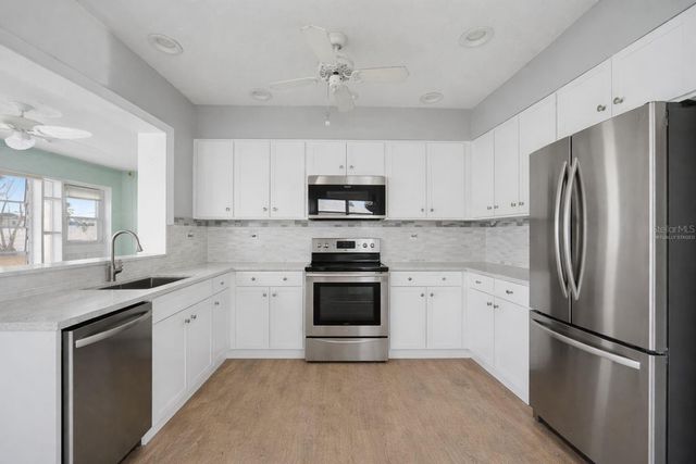 40 PEARL STREET 40, Englewood, FL 34223