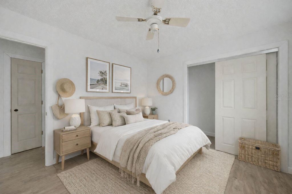 Image 21 of property listing at 40 PEARL STREET 40, Englewood, FL 34223