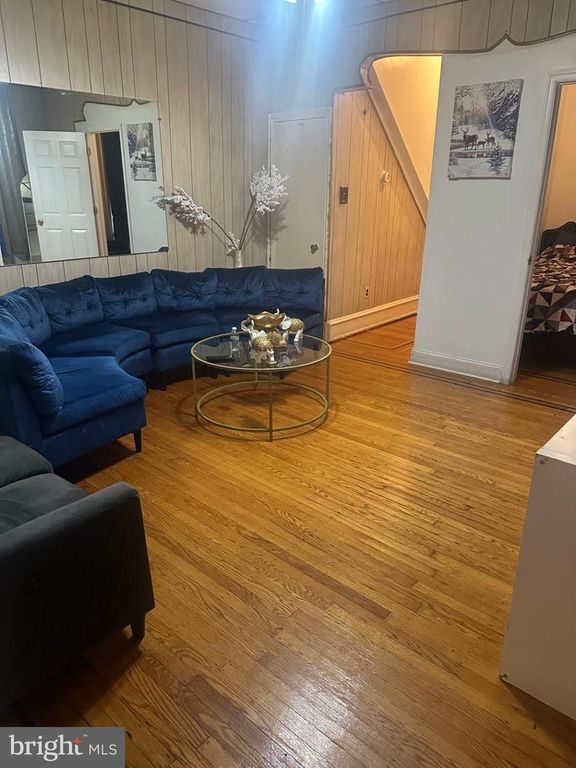 900 W CAMBRIA ST, PHILADELPHIA, PA 19133 — photo 5