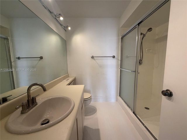 1172 NW 122nd Terrace, Pembroke Pines, FL 33026