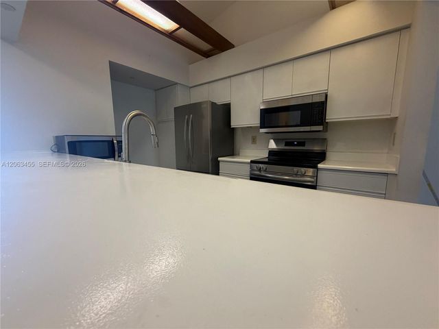1172 NW 122nd Terrace, Pembroke Pines, FL 33026