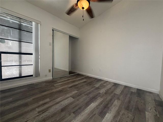 1172 NW 122nd Terrace, Pembroke Pines, FL 33026