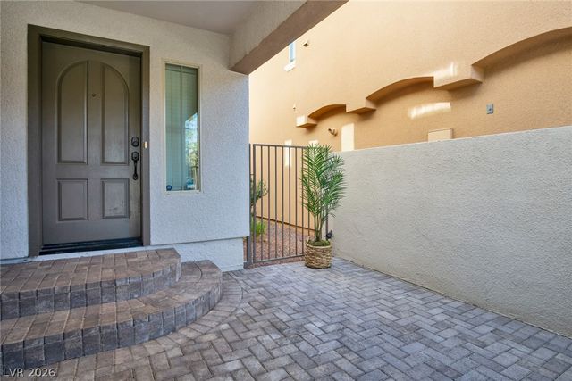 2000 Solvang Mill Drive, Las Vegas, NV 89135