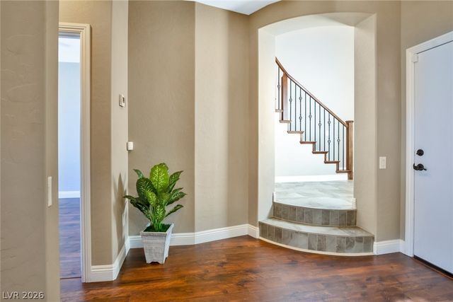 2000 Solvang Mill Drive, Las Vegas, NV 89135
