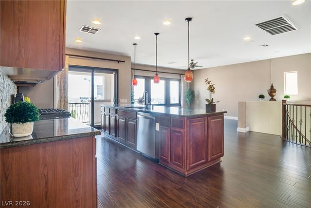 2000 Solvang Mill Drive, Las Vegas, NV 89135