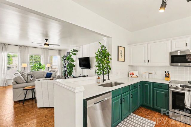 2914 Duvalla Avenue, Charlotte, NC 28209