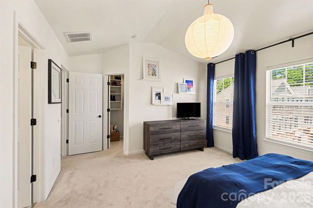 2914 Duvalla Avenue, Charlotte, NC 28209