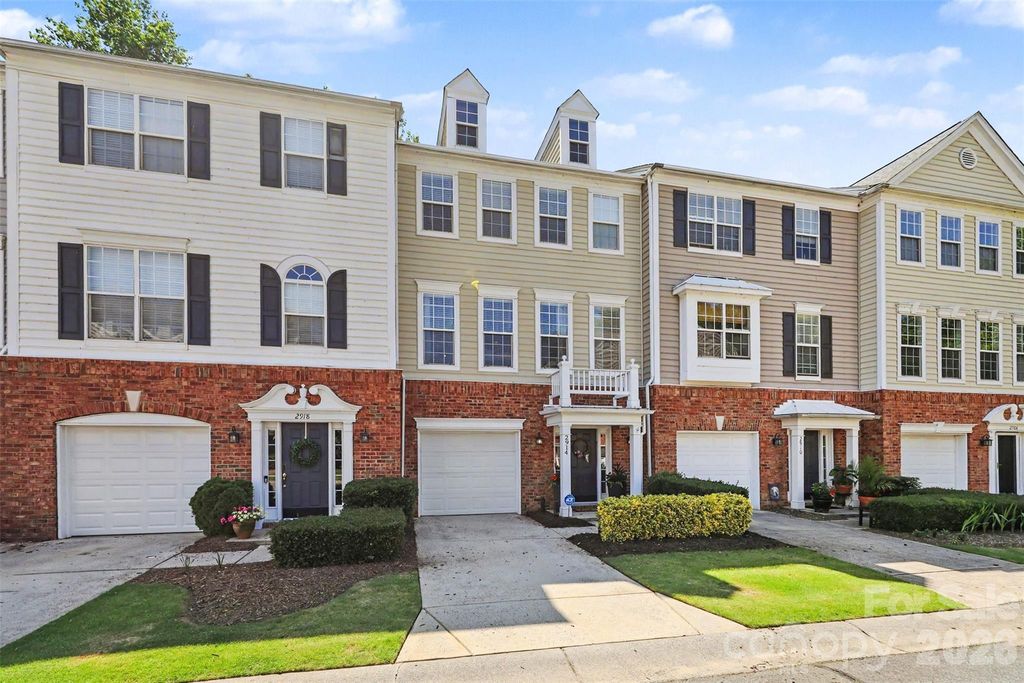2914 Duvalla Avenue, Charlotte, NC 28209