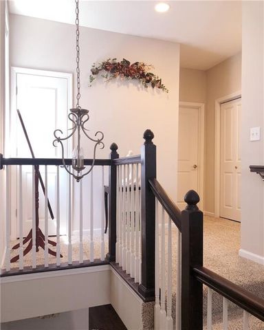 7890 W 158 Court, Overland Park, KS 66223
