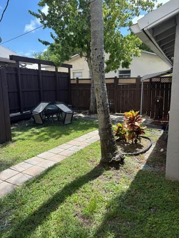 1715 Buchanan Street Rear, Hollywood, FL 33020