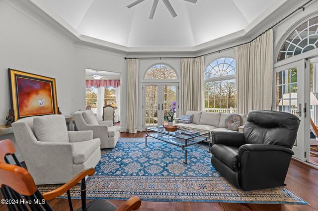 611 Creekwood Drive, Trent Woods, NC 28562