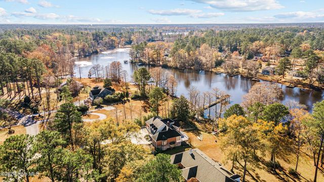 611 Creekwood Drive, Trent Woods, NC 28562