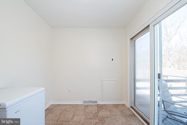 213 WOODROW RD, Winchester, VA 22602