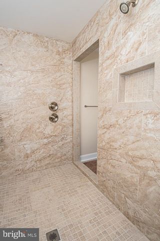 213 WOODROW RD, Winchester, VA 22602