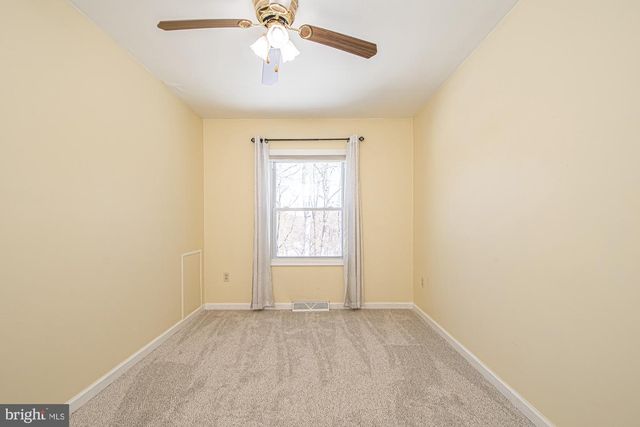 213 WOODROW RD, Winchester, VA 22602