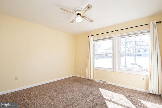 213 WOODROW RD, Winchester, VA 22602