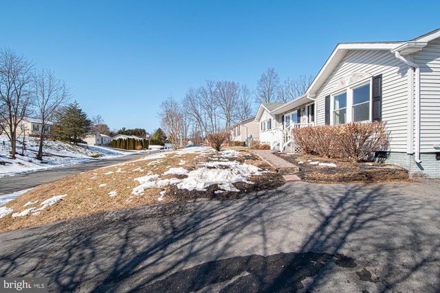 213 WOODROW RD, Winchester, VA 22602