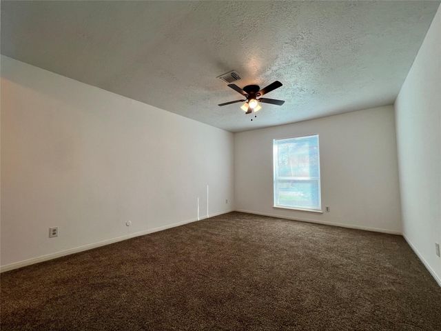 602 Rosewood Drive, Shenandoah, TX 77381