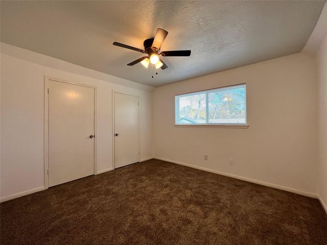 602 Rosewood Drive, Shenandoah, TX 77381