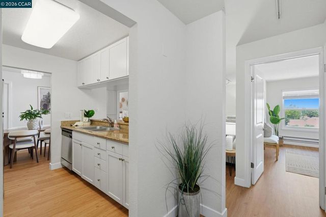 1087 Murrieta Blvd 330, Livermore, CA 94550