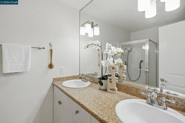 1087 Murrieta Blvd 330, Livermore, CA 94550