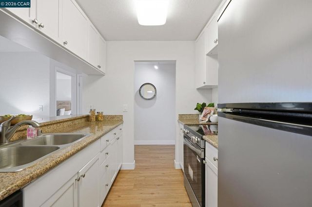 1087 Murrieta Blvd 330, Livermore, CA 94550