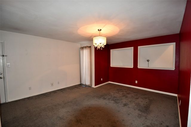 3121 Sondra Drive 204, Fort Worth, TX 76107