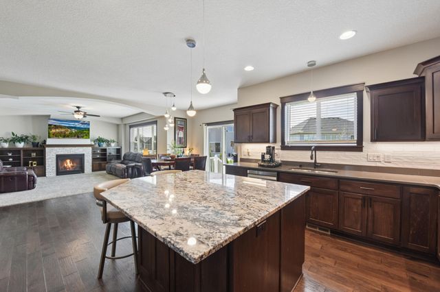 19949 Hamburg Avenue, Lakeville, MN 55044