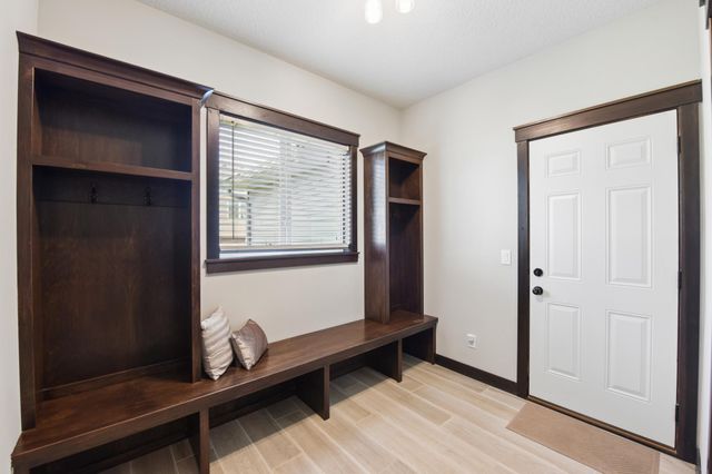 19949 Hamburg Avenue, Lakeville, MN 55044