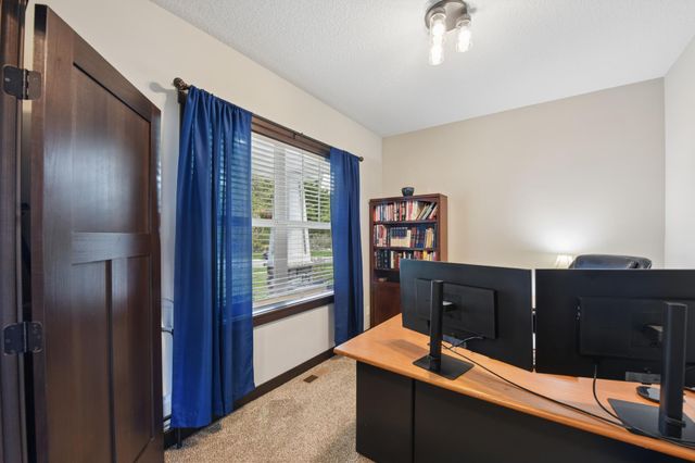 19949 Hamburg Avenue, Lakeville, MN 55044