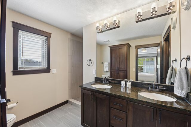 19949 Hamburg Avenue, Lakeville, MN 55044