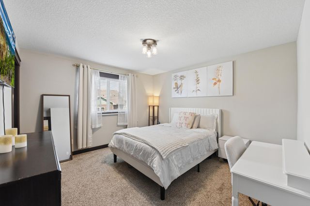 19949 Hamburg Avenue, Lakeville, MN 55044