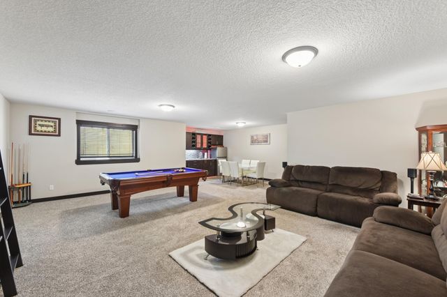 19949 Hamburg Avenue, Lakeville, MN 55044