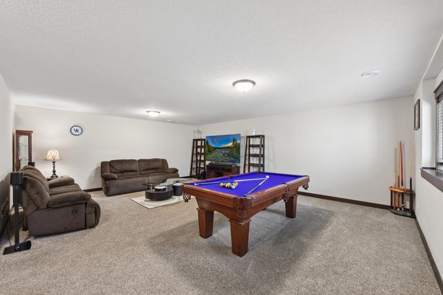 19949 Hamburg Avenue, Lakeville, MN 55044