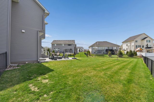 19949 Hamburg Avenue, Lakeville, MN 55044