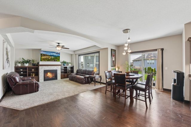 19949 Hamburg Avenue, Lakeville, MN 55044