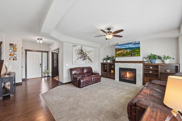 19949 Hamburg Avenue, Lakeville, MN 55044