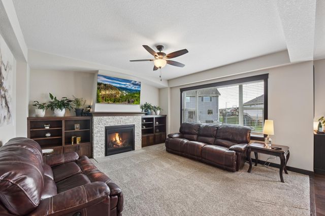 19949 Hamburg Avenue, Lakeville, MN 55044