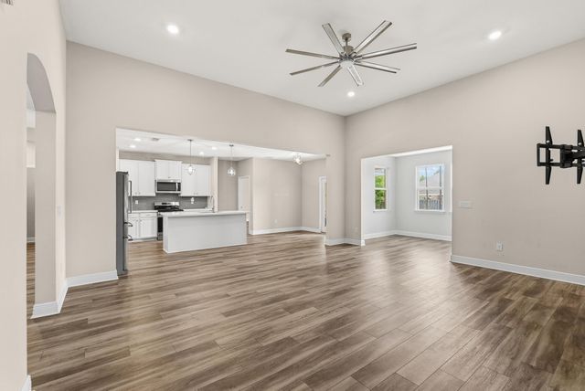 322 Sweet Tea Lane, Freeport, FL 32439