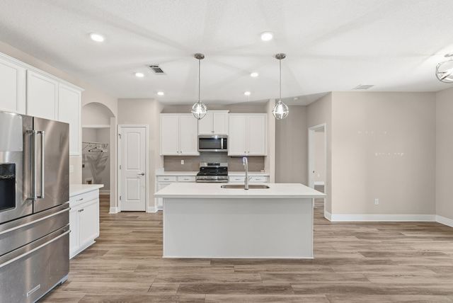 322 Sweet Tea Lane, Freeport, FL 32439