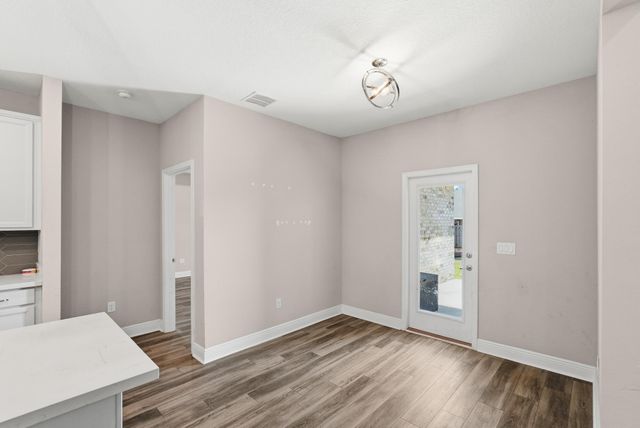 322 Sweet Tea Lane, Freeport, FL 32439