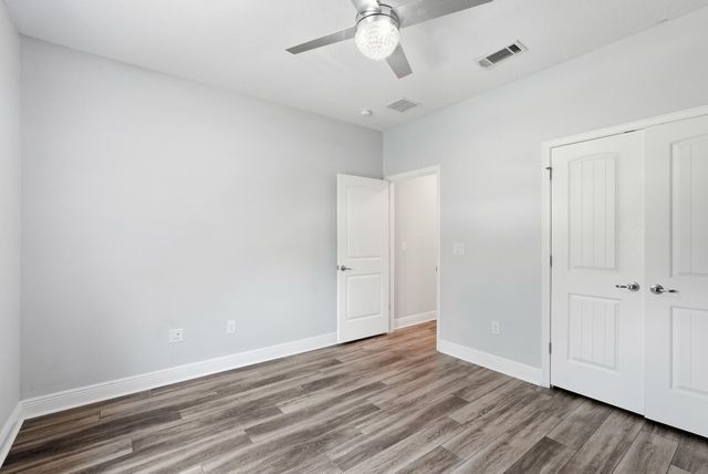 322 Sweet Tea Lane, Freeport, FL 32439