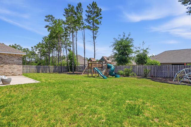 322 Sweet Tea Lane, Freeport, FL 32439