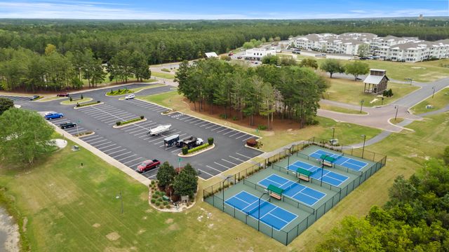 322 Sweet Tea Lane, Freeport, FL 32439