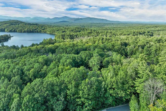 13 Chestnut Lane, Madison, NH 03849