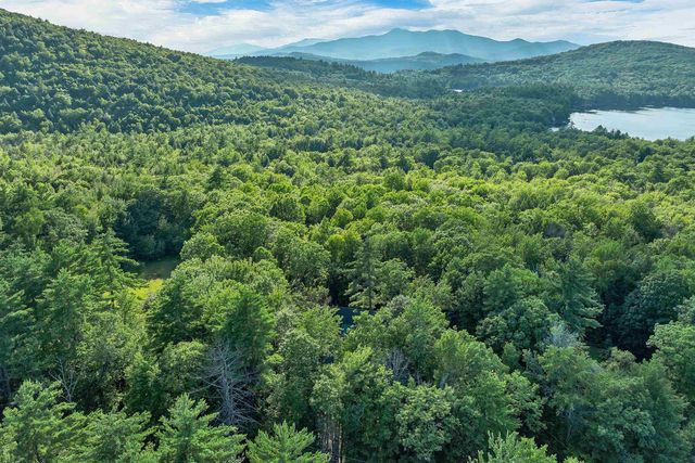 13 Chestnut Lane, Madison, NH 03849