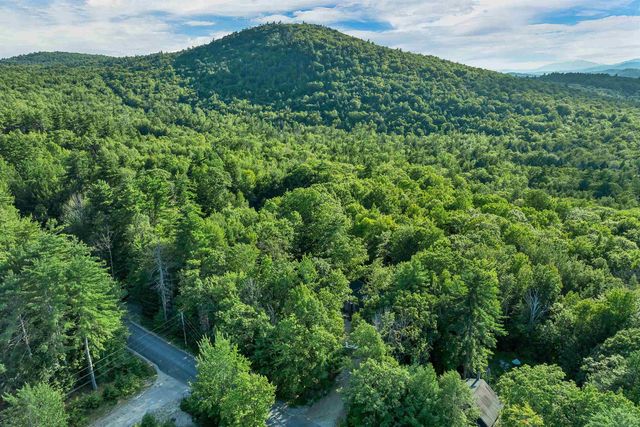 13 Chestnut Lane, Madison, NH 03849