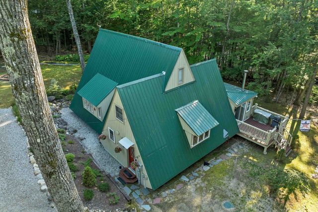 13 Chestnut Lane, Madison, NH 03849