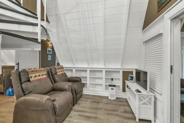 13 Chestnut Lane, Madison, NH 03849
