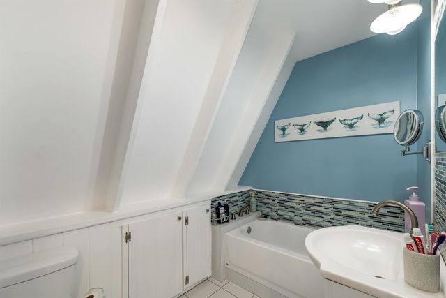 13 Chestnut Lane, Madison, NH 03849